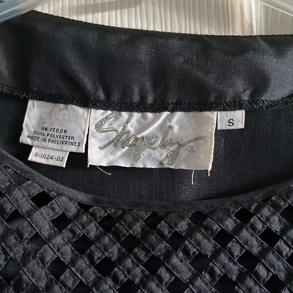Vintage Shapely Black Blouse size S - Picture 3 of 3